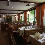 Zum Stresemann Hotel Gotinga