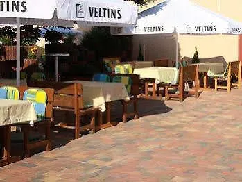 Zum Stresemann Отель