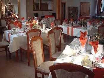 Отель Zum Stresemann